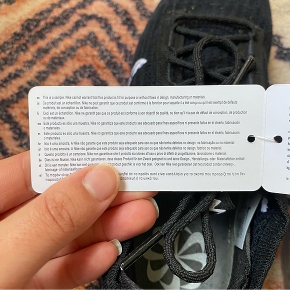 NWT Nike Air Vapormax Flyknit 2021 Next Nature Black Women’s Shoes - Picture 10 of 10